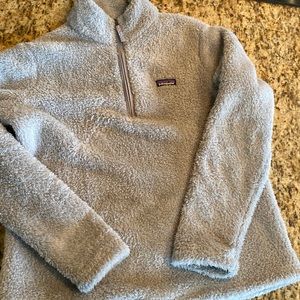 Woman’s Patagonia Pullover